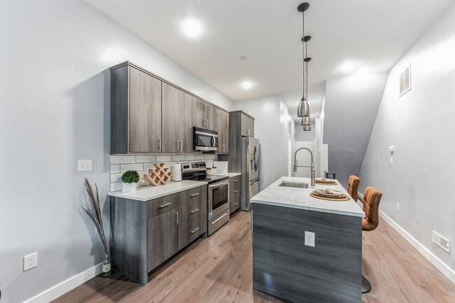 Photo - 2110 N 7th St Townhome