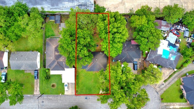 Building Photo - 5118 Ditmas Ln