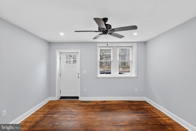 Building Photo - 4670 Umbria St