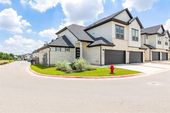 Building Photo - 2600 Gattis School Rd