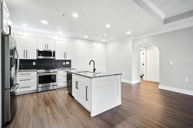 Building Photo - 5304 Bay Club Cir