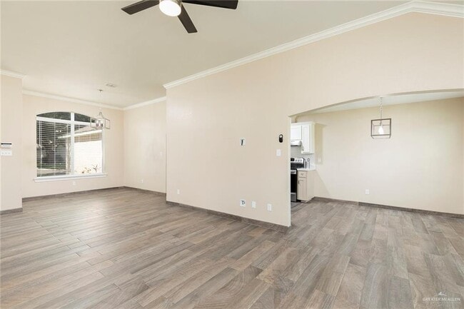 Foto del edificio - 2305 E 19th St