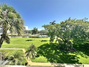 Building Photo - 8335 SW 72nd Ave