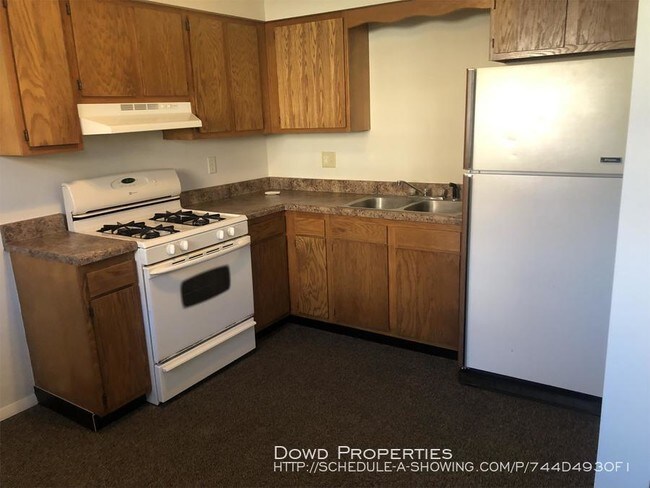 Building Photo - 2 bedroom in Normal IL 61761