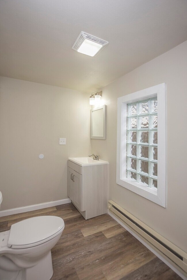Foto del edificio - Update 1 bedroom Home with Fenced in Yard