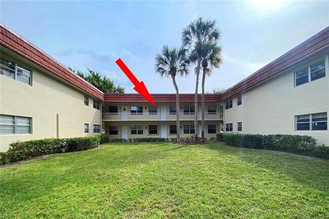 Foto del edificio - 48 Woodland Dr