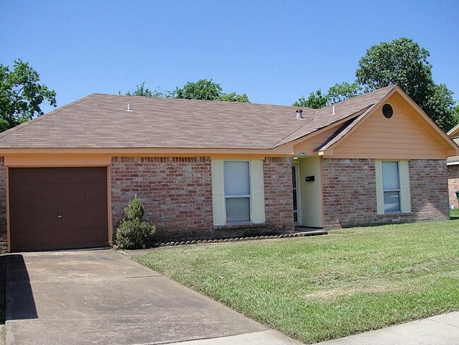 Building Photo - 11942 Flushing Meadows Dr