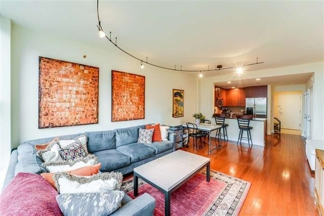 Foto del edificio - 1125 Maxwell Ln
