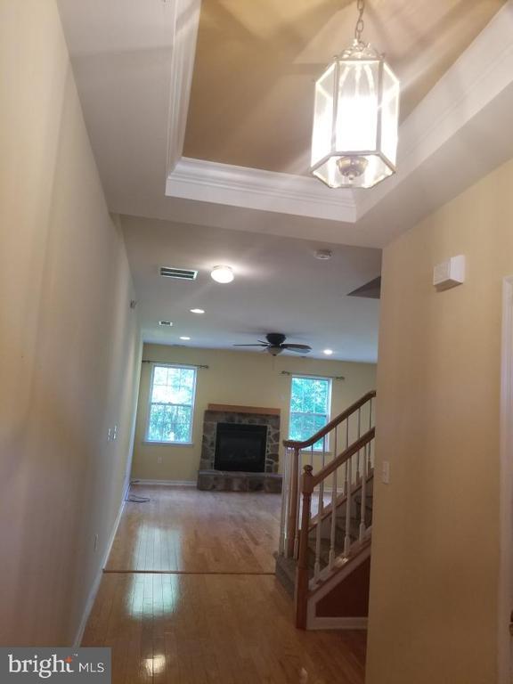 Building Photo - 203 Brinley Dr