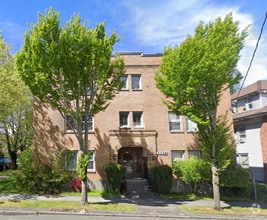 Building Photo - 1315-1325 6th Ave