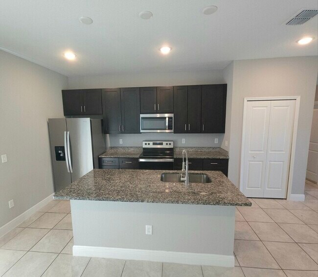 Foto del edificio - 2210 SW 167th Pl