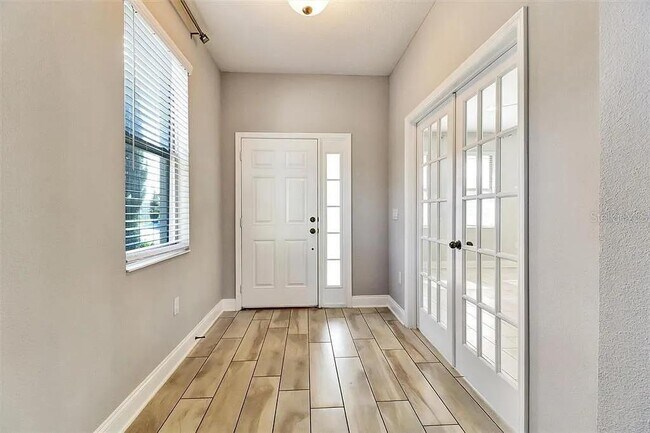 Foto del edificio - 1856 Napoli Dr