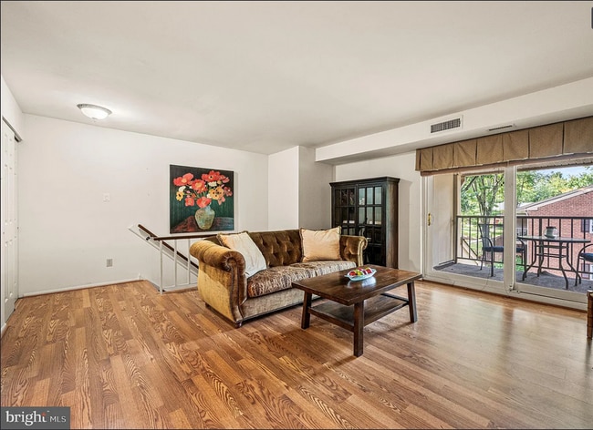 Building Photo - 31 Old Forge Crossing