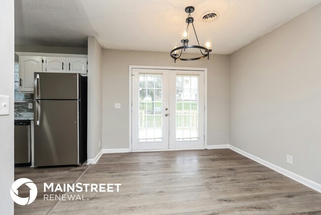 Building Photo - 768 Garrison Dr