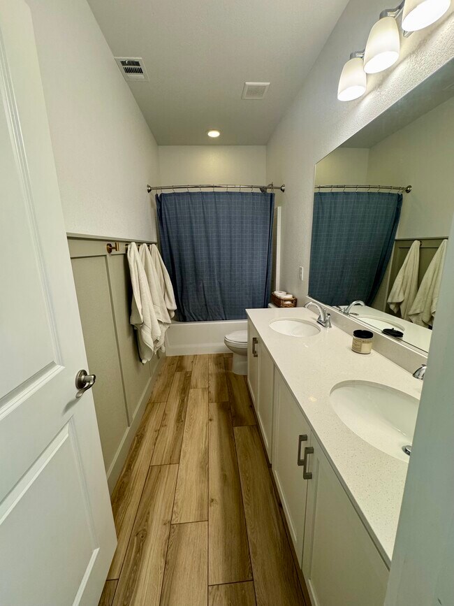 Foto del edificio - 8804 Trotternish Rdg