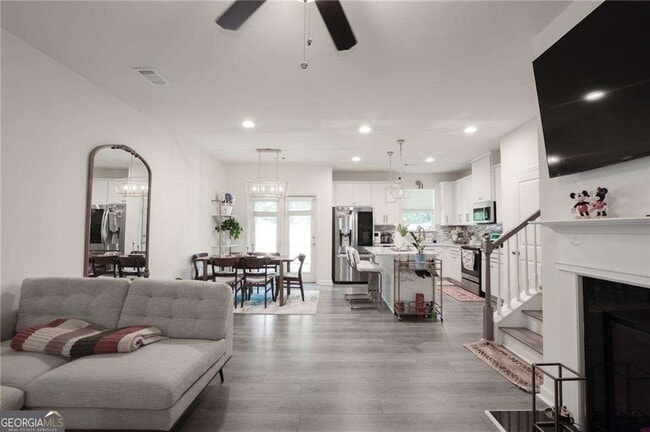 Building Photo - 3281 Tucker Norcross Rd