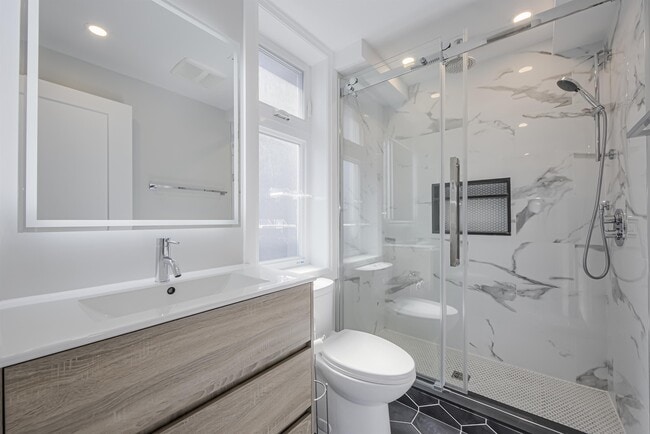 Photo du bâtiment - 17 Lockwood Rd