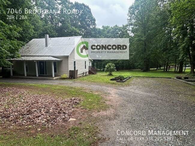 Building Photo - 7046 Brookbank Rd