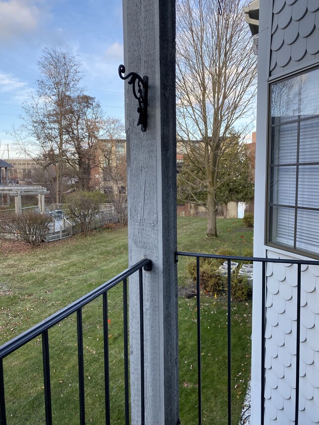Balcony with view of the river. - 621 Riverine Dr
