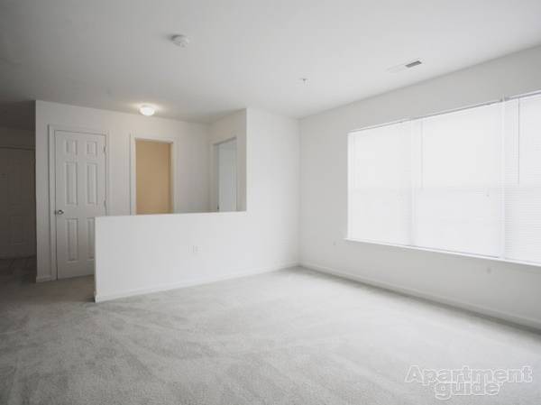Foto del edificio - Carlyle Place Apartments
