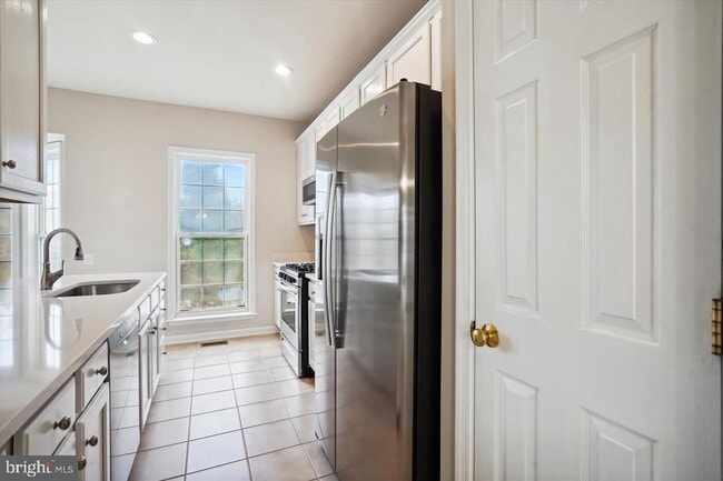 Foto del edificio - 5186 Fiery Dawn Ct