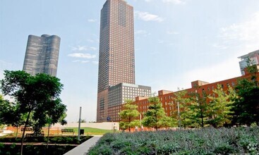 Building Photo - 474 N Lake Shore Dr
