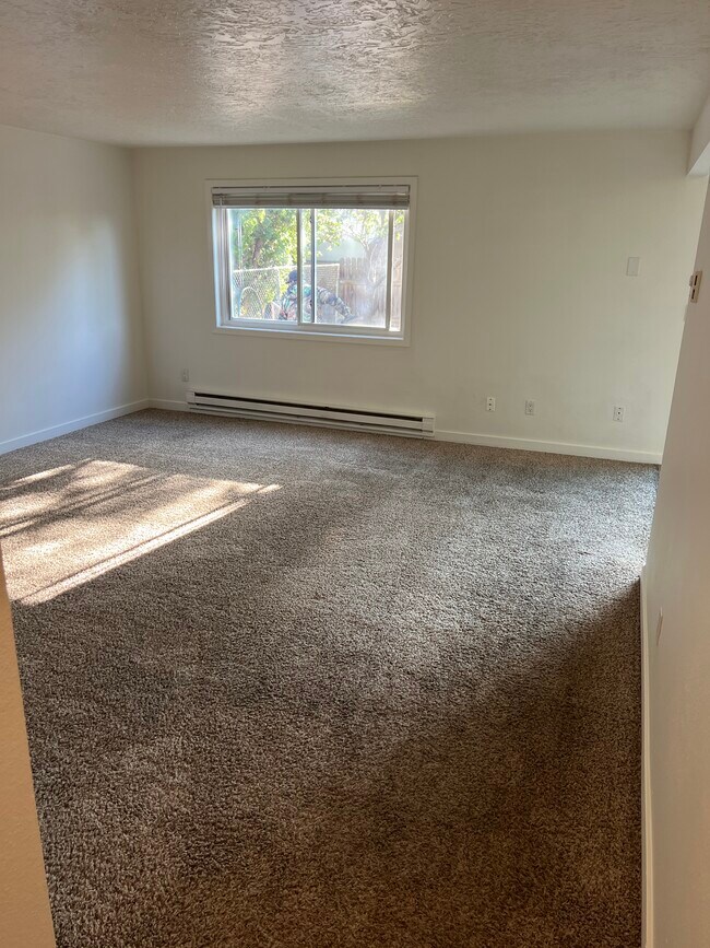 Foto del edificio - 1108 S Pond St