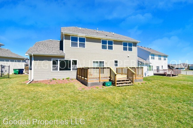 Building Photo - 4 br, 3 bath House - 15226 Aurora Cir