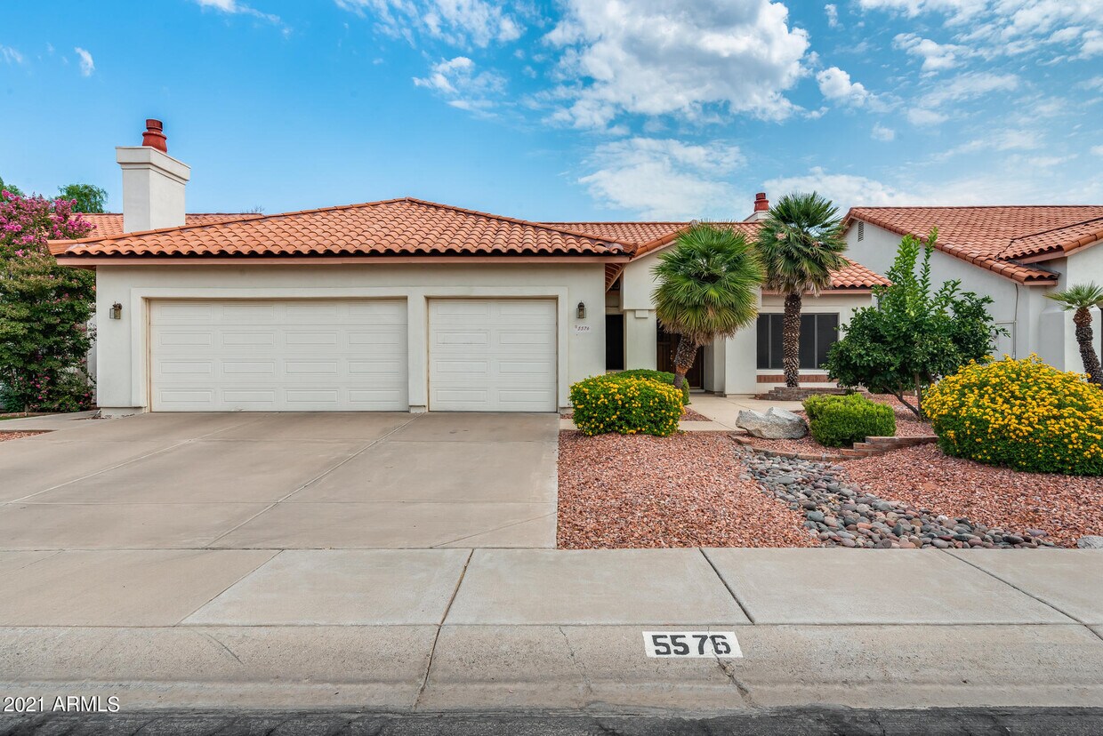 5576 W Aster Dr, Glendale, AZ 85304 House for Rent in Glendale, AZ