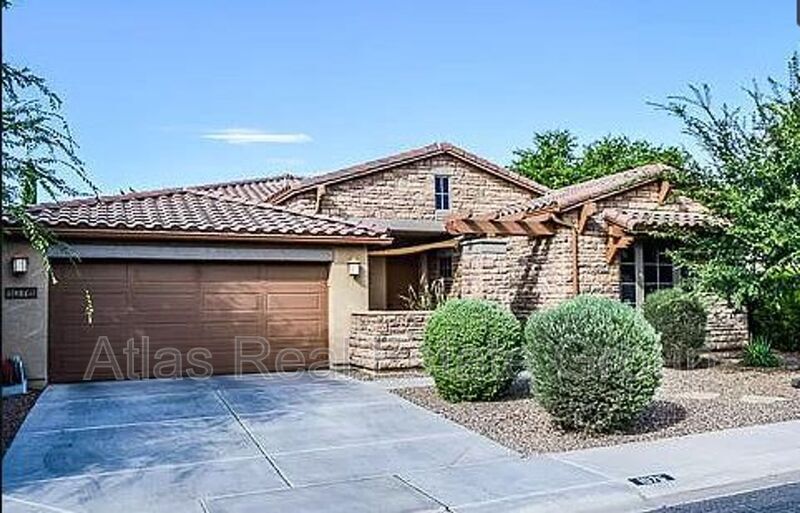 Foto principal - 1076 E Phelps St