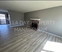 Building Photo - 9118 E Funston St