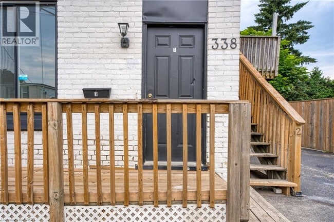 Building Photo - 338 Hamilton Rd