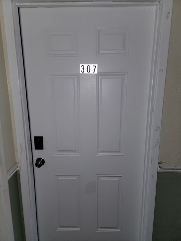 Photo - 13420 Euclid Ave Apartment