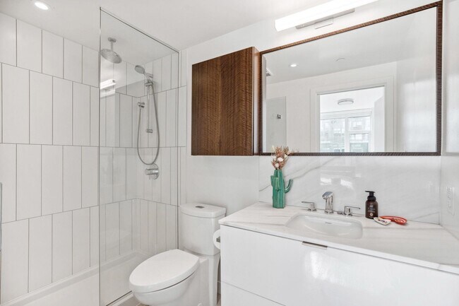 Photo du bâtiment - 209 E 7th Ave