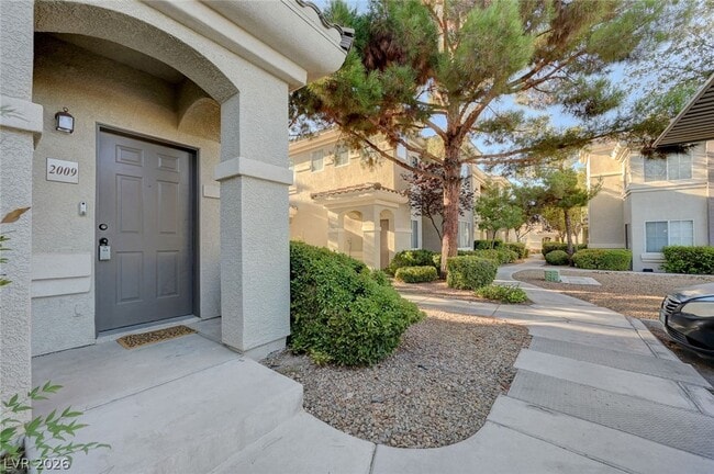 Building Photo - 9050 W Warm Springs Rd