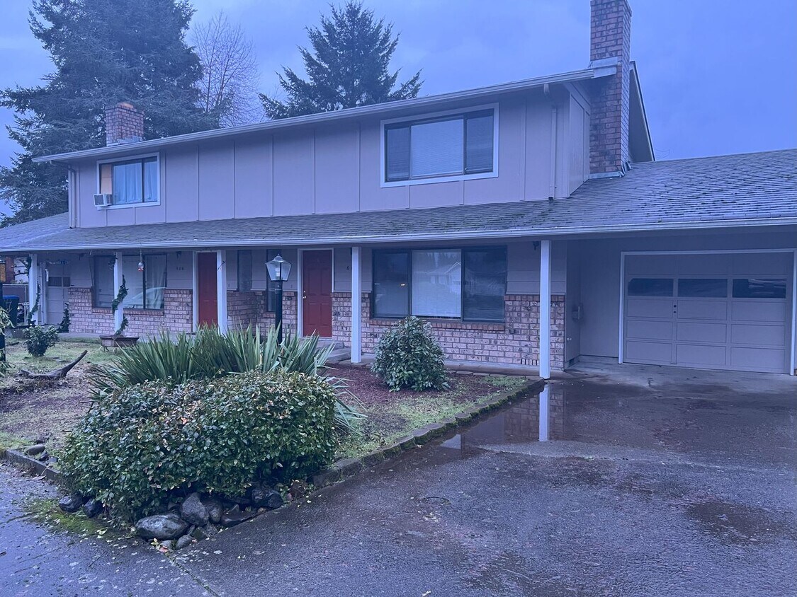 604 Bengal Ct, Centralia, WA 98531 Townhome Rentals in Centralia WA