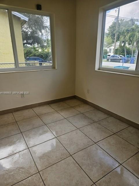 Foto del edificio - 1296 NE 110th Terrace