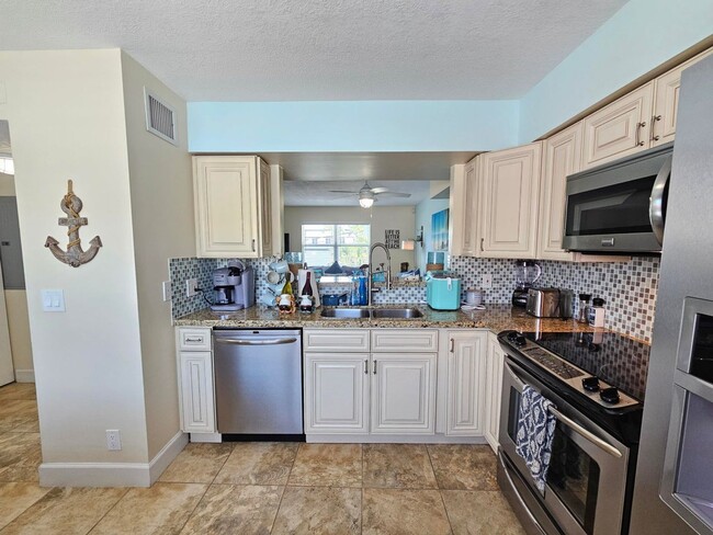 Foto del edificio - 339 Virginia St