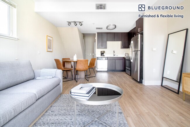 Building Photo - 839 Morrison Park Dr