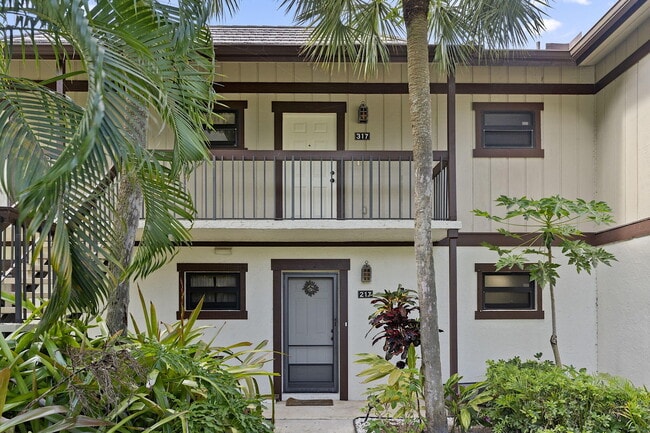 Building Photo - 13334 Polo Club Rd