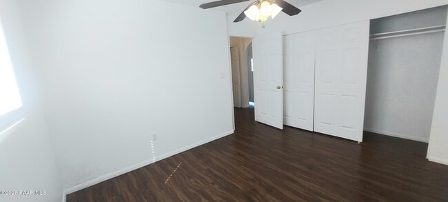 Building Photo - 9751 E Magma Dr