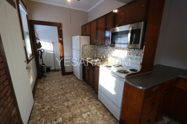 Foto del edificio - 2 Bedroom 1 Bath