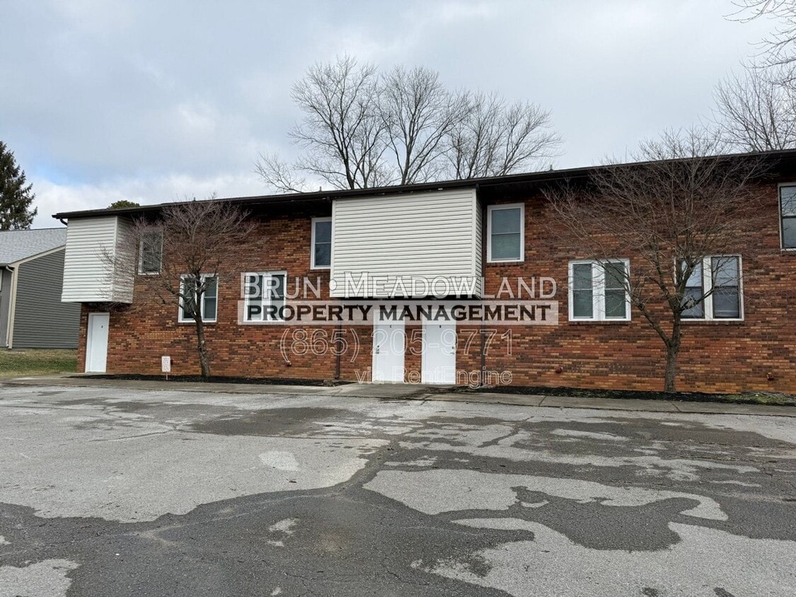 Photo - 2023 Belle Terra Rd