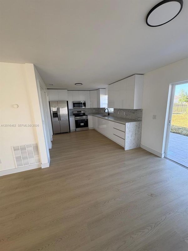 Foto del edificio - 2351 SW Chestnut Ln