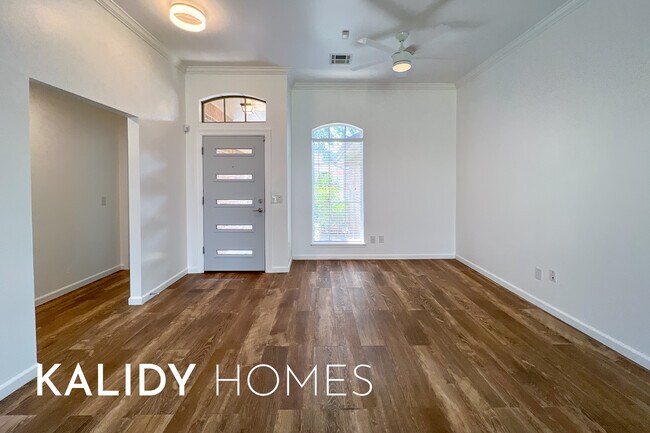Foto del edificio - 8805 NW 114th St