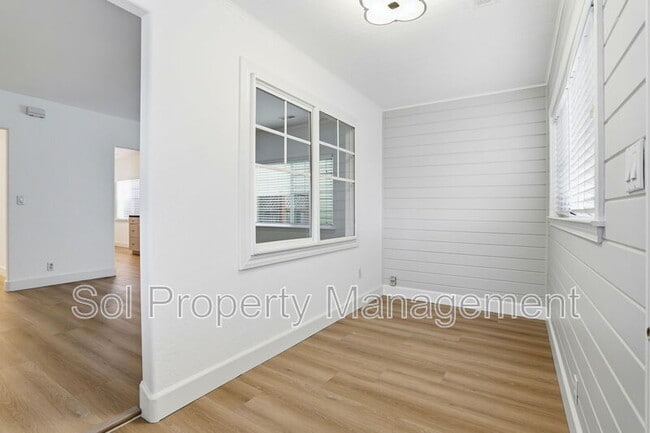 Foto del edificio - 2625 Howe St