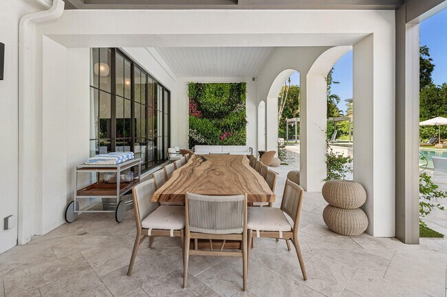 Foto del edificio - 16388 Bridlewood Cir