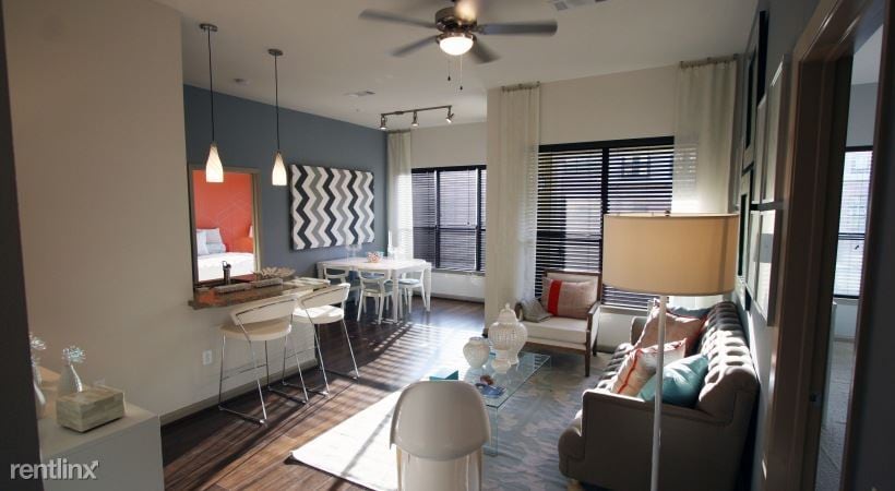 Primary Photo - 2 br, 2 bath Condo - 777 Custer Rd