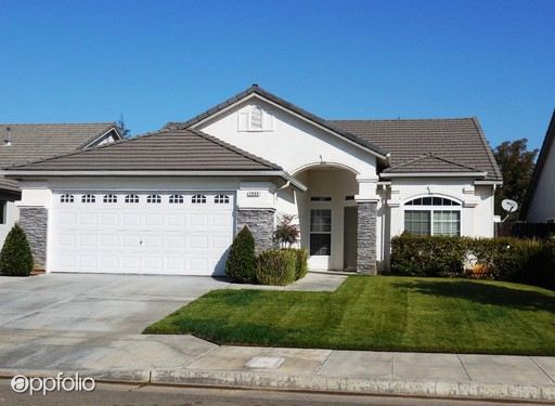 Primary Photo - 2960 E Eclipse Ave