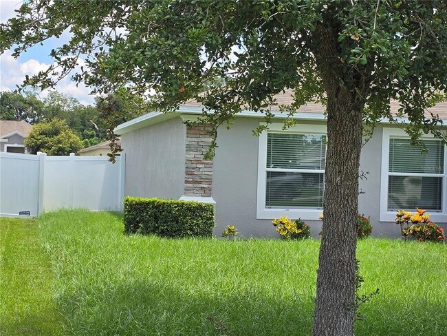 Building Photo - 1808 Kingsmill Dr